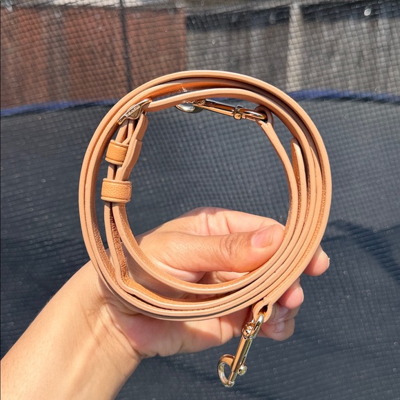 Coach APRICOT Leather crossbody/hand bag - Picture 16 of 16